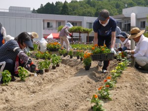 参加者の方々からは「楽しく作業ができた。また参加したい。」との声を多数いただきました。